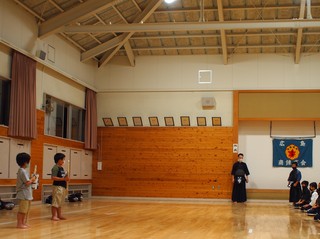 05.jpg